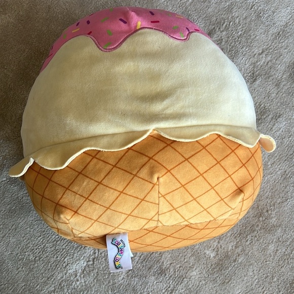 Squishmallows 2021 CLARA 11" Pink Ice Cream Cone Plush- Kellytoy - Picture 2 of 5